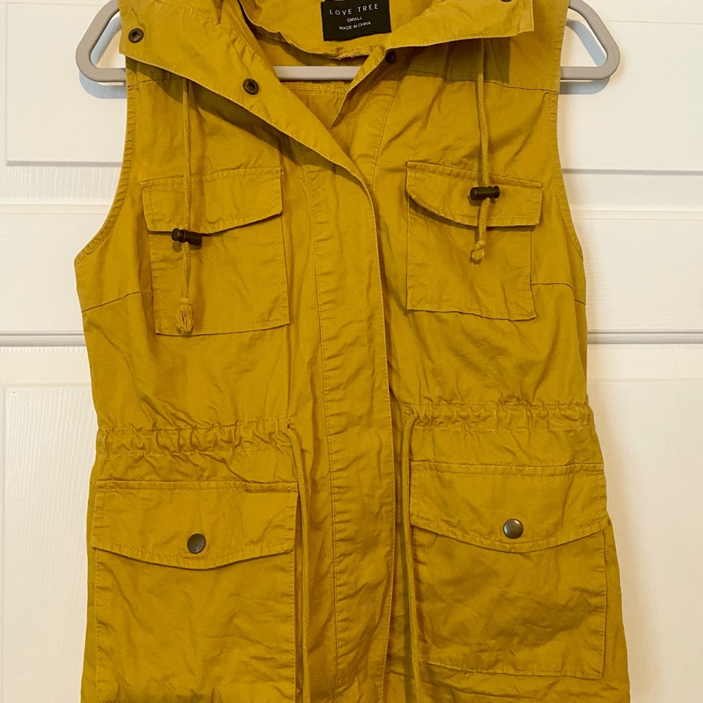Love Tree Women's Mustard Utility Vest